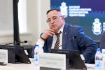 О деятельности областного правительства доложил депутатам Михаил Ведерников