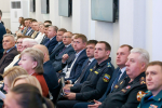 О деятельности областного правительства доложил депутатам Михаил Ведерников