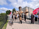 Театрализованное шествие погрузило псковичей в атмосферу праздника Дней пушкинской поэзии