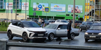 Два автомобиля столкнулись вблизи псковского ТРК «Акваполис» - Pln-Pskov.Ru