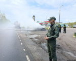 Отряд «Дружина» помог потушить автомобиль на одной из АЗС Пскова. Фото отряда «Дружина»