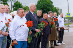Память десантников 6-й роты почтили участники автопробега «Дорогами Победы» и депутаты Собрания