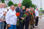 Память десантников 6-й роты почтили участники автопробега «Дорогами Победы» и депутаты Собрания