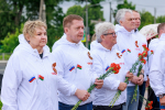 Память десантников 6-й роты почтили участники автопробега «Дорогами Победы» и депутаты Собрания