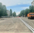 Асфальт уложили на мосту через реку Лазавица в Великих Луках - Pln-Pskov.Ru
