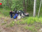 Автомобиль врезался в дерево в Печорском районе