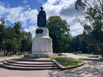 Траву в Пскове не косят из-за конфликта подрядчика с субподрядчиком — Борис Елкин