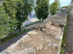 Фотофакт: Крепостные стены продолжают разрушаться в Пскове