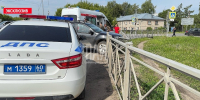 В Псковском районе водитель врезался в ограждение - Псковская правда