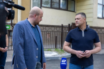 Михаил Ведерников проконтролировал ход капремонта улицы Максима Горького в Пскове