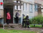 Квартира загорелась в жилом доме в Новосокольниках