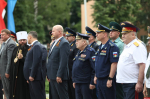 Михаил Ведерников возложил цветы в память об освободителях города Пскова