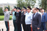 Михаил Ведерников возложил цветы в память об освободителях города Пскова