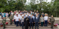 В Пскове возложили цветы к Могиле Неизвестного солдата - Псковская правда