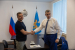 Михаил Ведерников и лидер ЛДПР Леонид Слуцкий обсудили вопросы взаимодействия