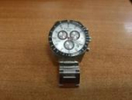 Приставы конфисковали часы Tissot у псковского экс-чиновника
