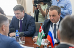 Псковский губернатор обсудил направления взаимодействия с премьер-министром Республики Абхазия