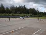 Соревнования по автомобильному многоборью среди полицейских состоялись в Пскове