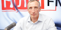 Александр Козловский: Пусть наш флаг всегда развевается в мирном небе - Pln-Pskov.Ru