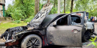 Автомобиль Ford Mondeo подожгли на улице Загородной в Острове - Псковская правда