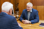 Александр Котов провёл установочную встречу с участником программы «Герои земли Псковской» Андреем Ключко