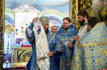 Митрополит Матфей совершил Литургию в Свято-Троицком кафедральном соборе