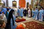 Митрополит Матфей совершил Литургию в Свято-Троицком кафедральном соборе