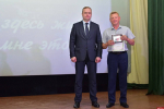 Депутатов Островского района наградили за многолетний вклад в развитие региона
