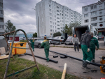 Проведены повторные работы по прочистке труб горячего водоснабжения на улице Кузбасской Дивизии в Пскове