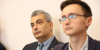 К делу Льва Шлосберга об уклонении от «исполнения обязанностей «иноагента» привлекли независимого IT-специалиста - Яблоко