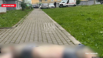 Мужчина погиб при падении из окна многоэтажки в Псковском районе