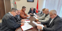 https//i.ibb.co/gFtKVjXV/IMG-20250926-223712-282-2.jpg - КПРФ