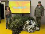 Очередную партию маскировочных сетей отправили псковским бойцам