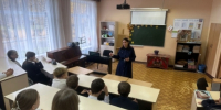 Ко Дню службы криминалистики СК России сотрудники провели занятие в школе - Следственный комитет