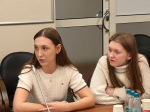 Александр Козловский провел экскурсию по Госдуме для будущих врачей из Пскова