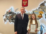 Александр Козловский провел экскурсию по Госдуме для будущих врачей из Пскова