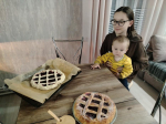 Пирог как символ единства: как Псковская область поддержала всероссийский флешмоб ко Дню народного единства