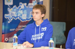 Александр Козловский встретился с молодогвардейцами накануне юбилея организации