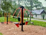 Новые спортивные площадки и сцена появились в трёх деревнях Псковского района