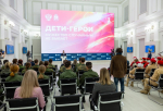 Михаил Ведерников вручил двум детям медали Совета Федерации за проявленное мужество