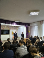 Полицейские Псковского района провели правовую беседу с подростками