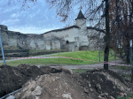 Стала известна причина появления трансформаторной будки возле Псковского кремля