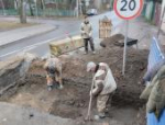 Монета и кремень: Плехановский посад в Пскове не порадовал археологов находками