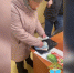 Псковские полицейские спасли пенсионерку от мошенников и вернули ей 450 тысяч рублей - Комсомольская правда
