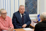 Поддержку маломобильных граждан обсудили на совместном приёме Вера Емельянова и Игорь Дитрих