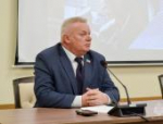 Игорь Дитрих вручил псковским добровольцам благодарности областного Собрания