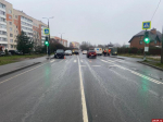 Два человека пострадали в ДТП на улице Ипподромной в Пскове. ФОТО