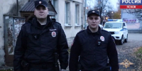 Псковские полицейские спасли из горящей квартиры женщину - ГТРК Псков