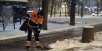 ​Коммунальные службы в Пскове ликвидируют последствия снегопада - InformPskov.Ru