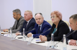 Об увеличении финансирования поддержки ТОС, учителей и медиков договорились депутаты-единороссы на встрече с губернатором